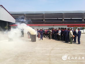 嵐山區(qū)大隊對恒贏木材廠百余員工進(jìn)行消防安全培訓(xùn)